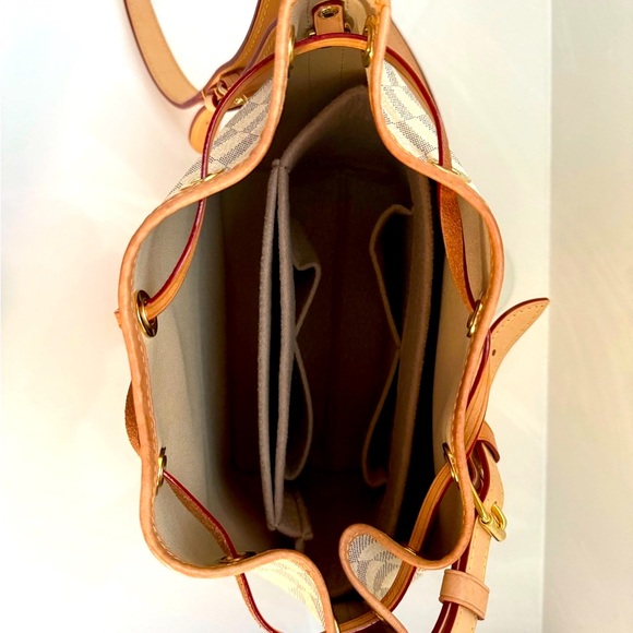 Louis Vuitton Noé BB - Picture 2 of 7